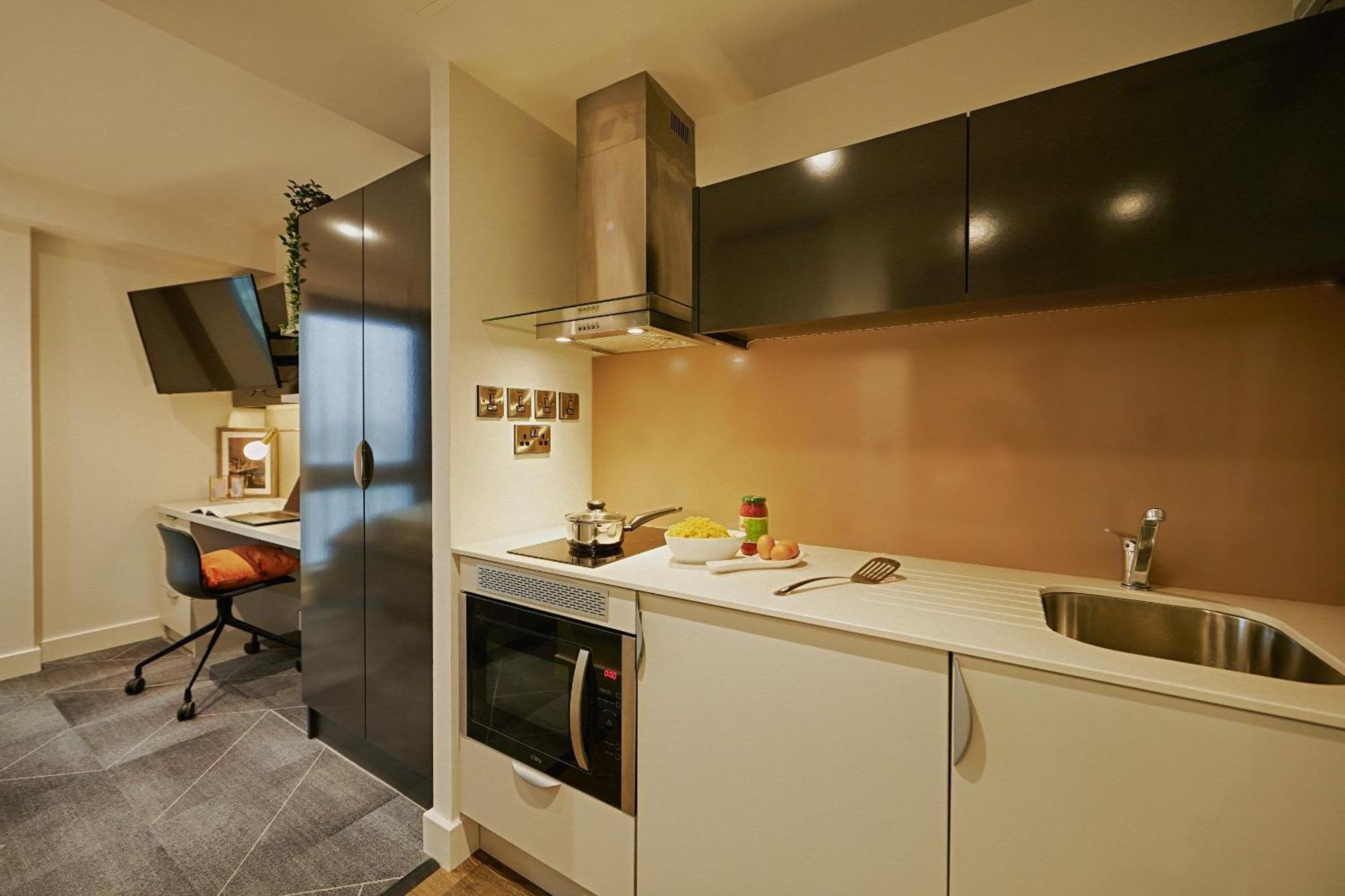 Fully Equipped Modern Studios In Glasgow West End For Students Only Ngoại thất bức ảnh
